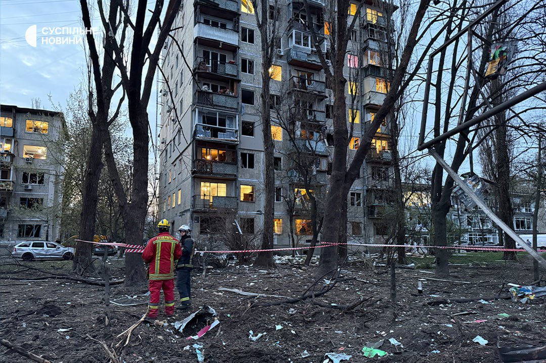 redhead ophelia 🇺🇦🏳️🌈 tweet media