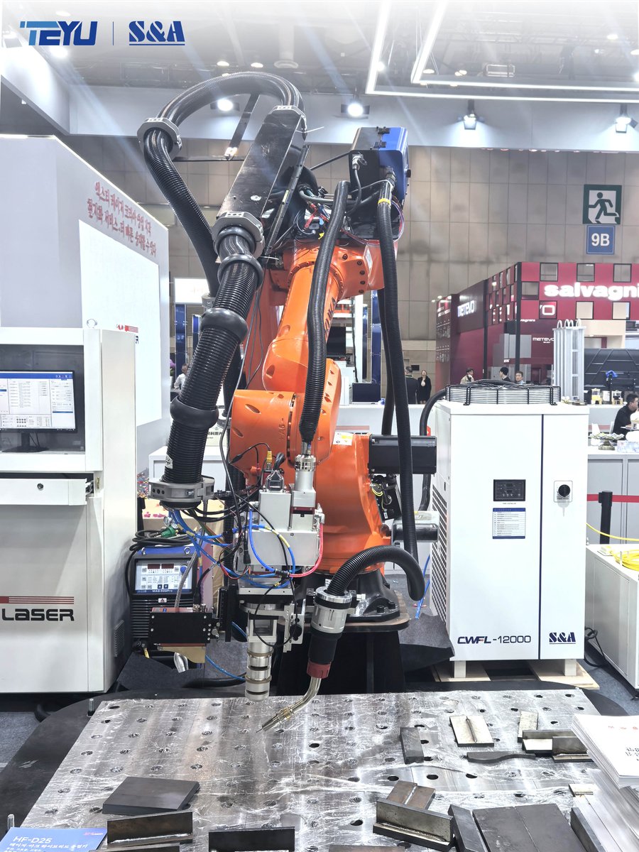 teyuchiller's tweet image. TEYU #chillers are popular among many exhibotors at #SIMTOS 2026. They use the chillers to cool #lasercutters, laser welders, laser markers, #CNCrouters, etc.
we warmly invite you to stop by Booth 09G930. Let's explore TEYU's reliable #coolingsolutions can support your project.