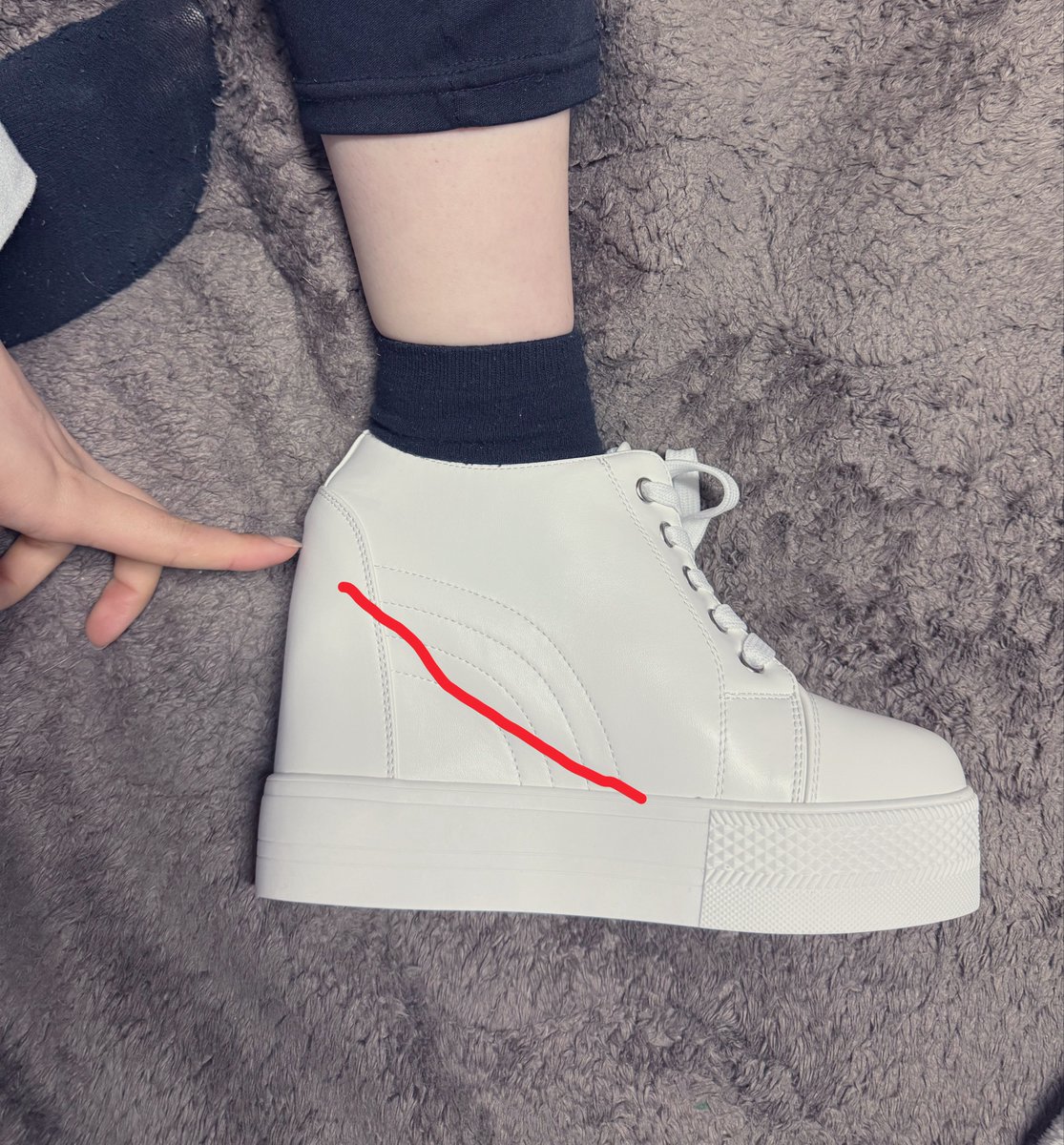 いさむ tweet media