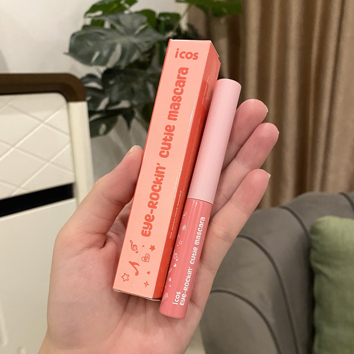MABAR YUK! alias challenge maskara bar-bar sampai 5 layer tapi ga clumpy 🪄

mau dipakai daily work otw naik ojol sampai pulang pun bulumata tetep lentik 👀 

#mabar #longlast