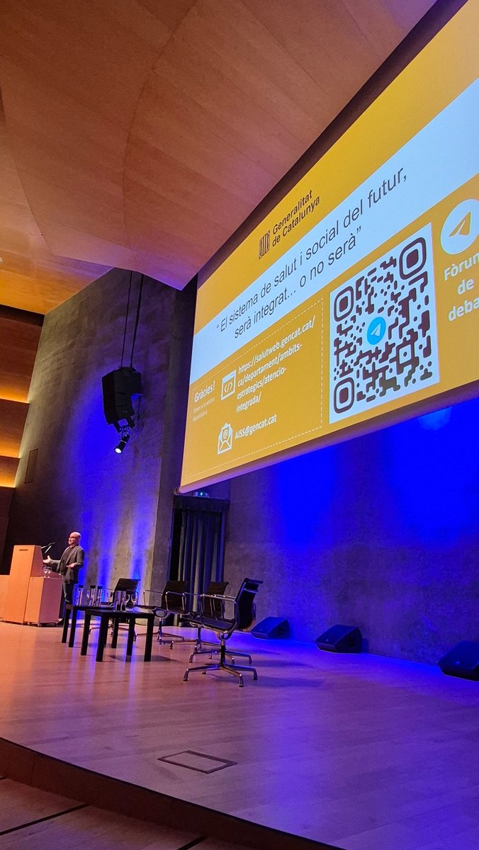 PedroCanoD's tweet photo. III Jornada d’#AtencióIntegrada i #Cronicitat: Integrar per transformar l’atenció a persones fràgils: consolidant aprenentatges i construint respostes als nous reptes. @jordiamblas el sistema de salut I social del futur serà integrat... o no serà @salutcat @dsocialscat https://t.co/8daC7UT2qc