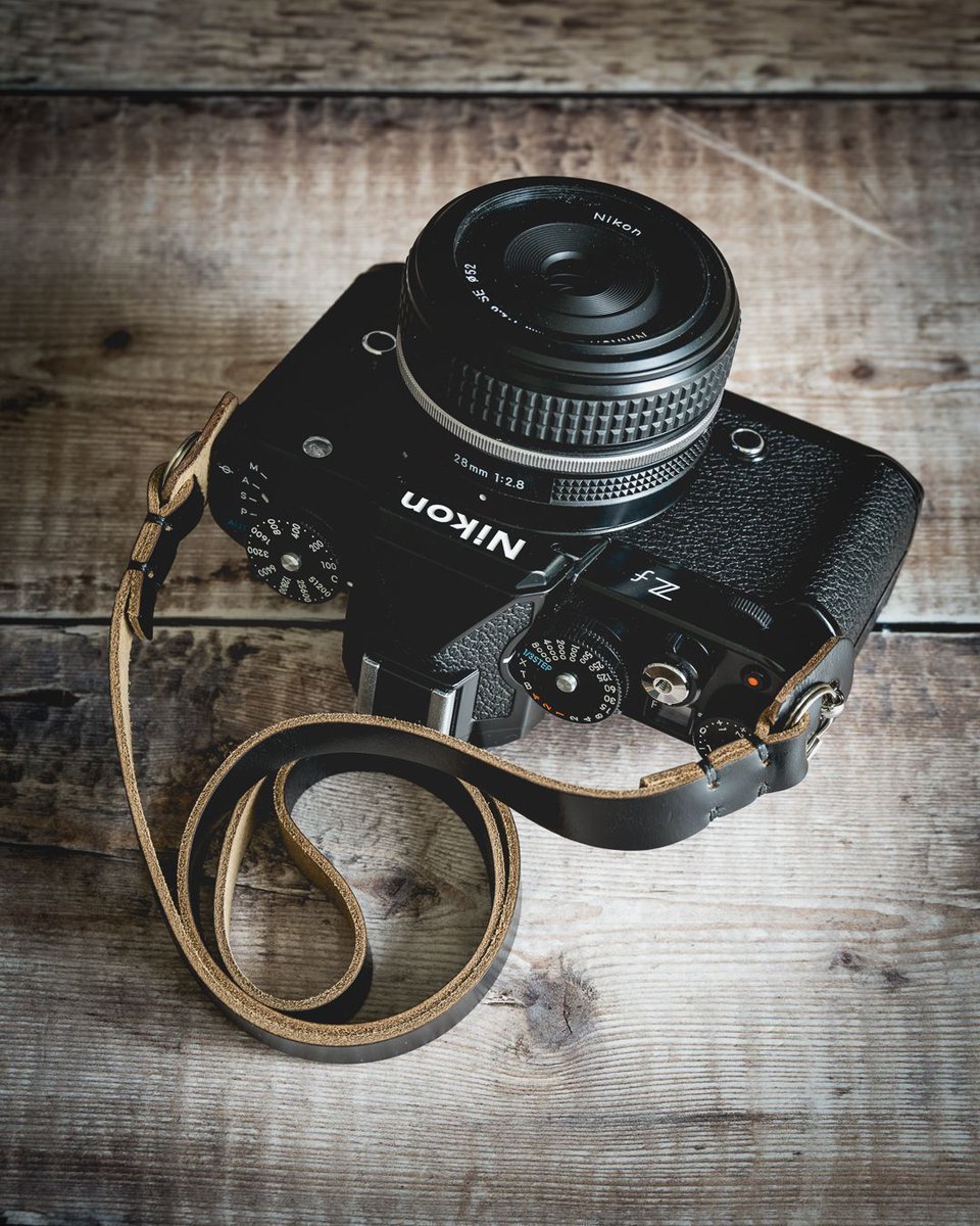 595strapco's tweet photo. Short length Leather Camera Straps are popular right now! our Sterling neck strap is the perfect leather camera strap for film cameras & digital cameras. #photography #cameraaccessories #cameragear #nikon #nikonzf #womenphotographers
https://t.co/GTheW64Hec https://t.co/rnJ7Q8j4d4