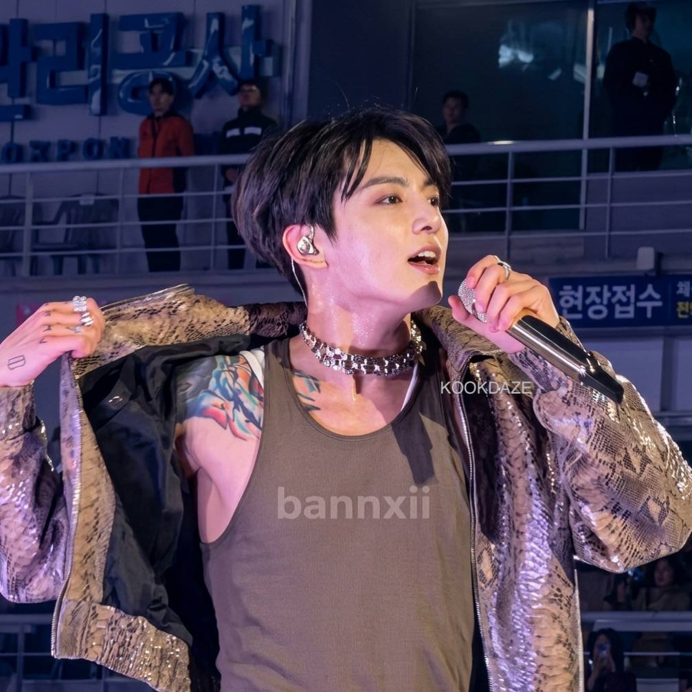 BTS FANCAFE tweet media