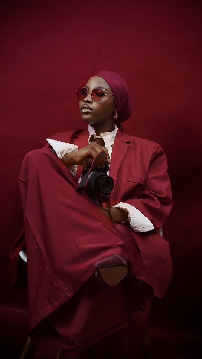 Proper Yoruba Babe 💫 tweet media