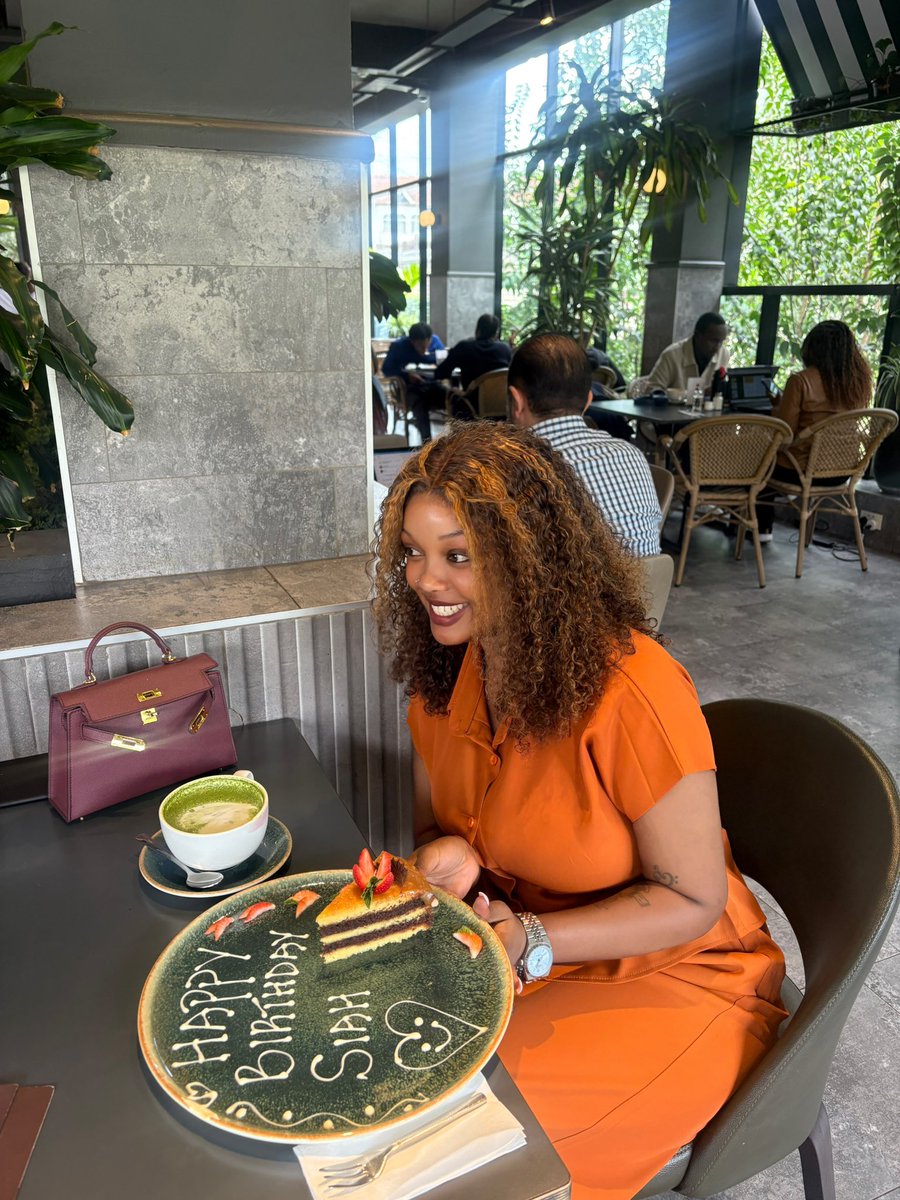 siah wanja 🇿🇦 tweet media