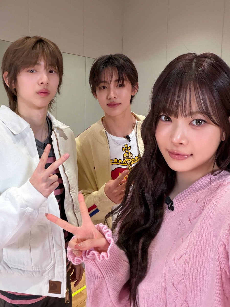 은채의 스타일기 tweet media
