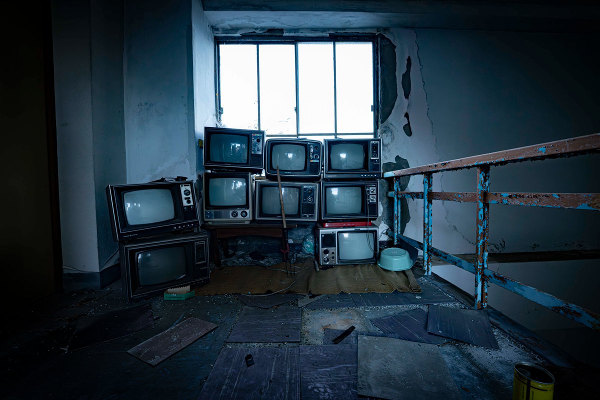 komamasa's tweet image. テレビって見なくなったな～～
＃abandoned　＃Urbex　#廃墟