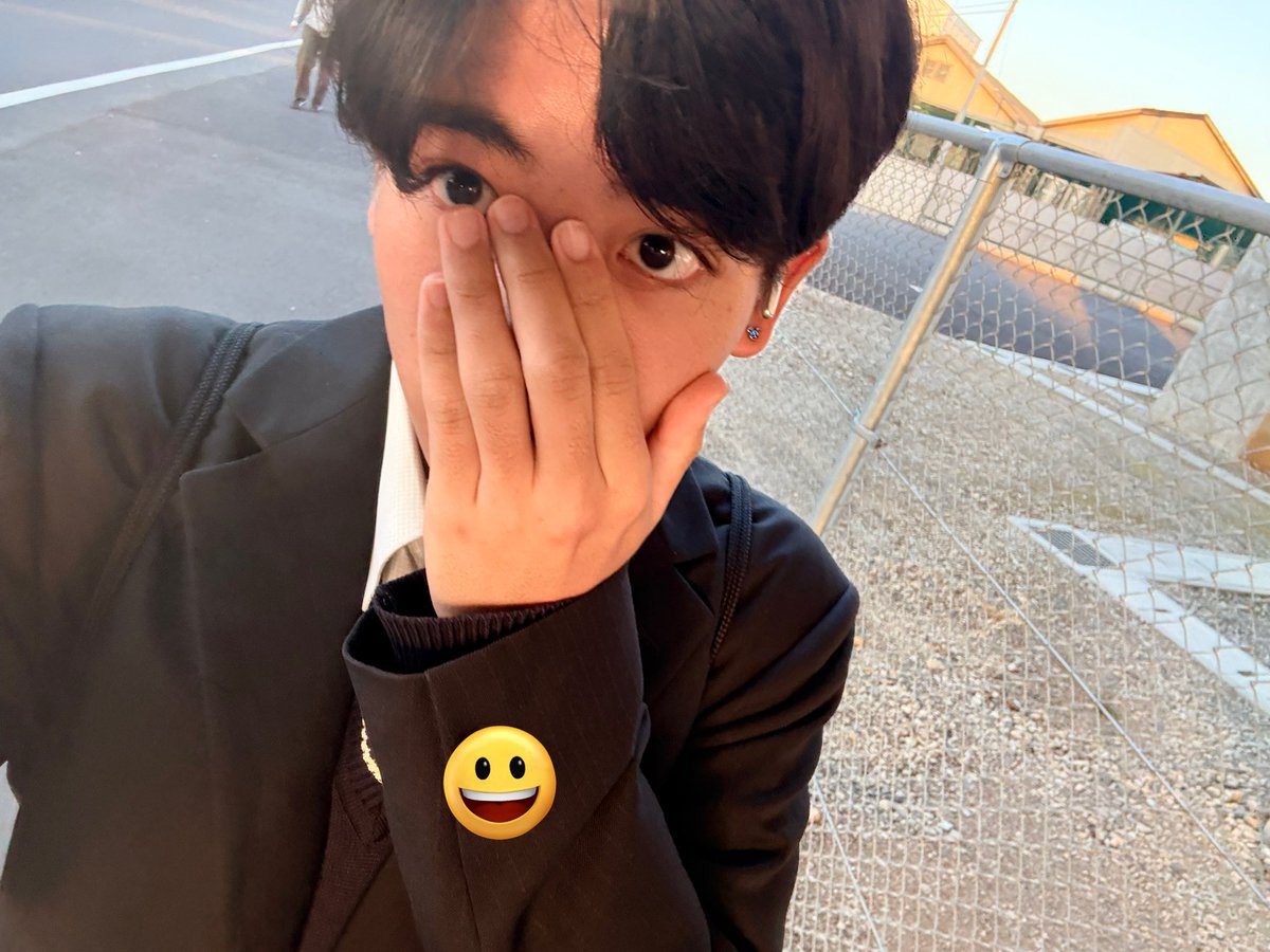 かける tweet media