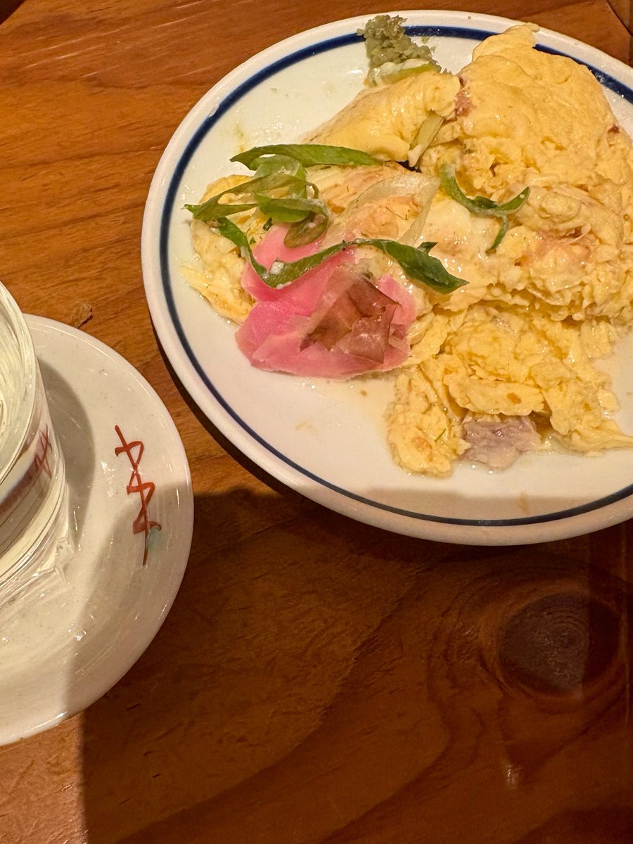 ririn0726's tweet image. 幼馴染と梅田でおしゃべり🎶行きたかったお店付き合ってもらいました🥰フレンチおでん美味しかった🥰その後行きたかった和食店で日本酒堪能、楽しい時間でした☺️
＃ルクア
＃赤白
＃魚屋スタンドふじ子