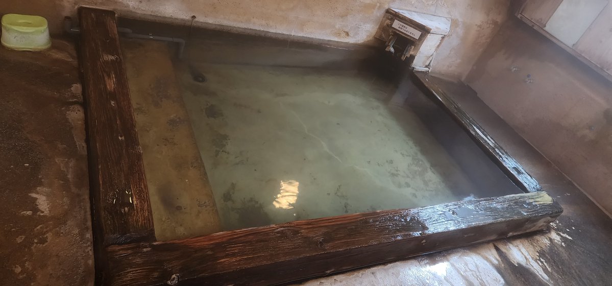 千千古さん tweet media