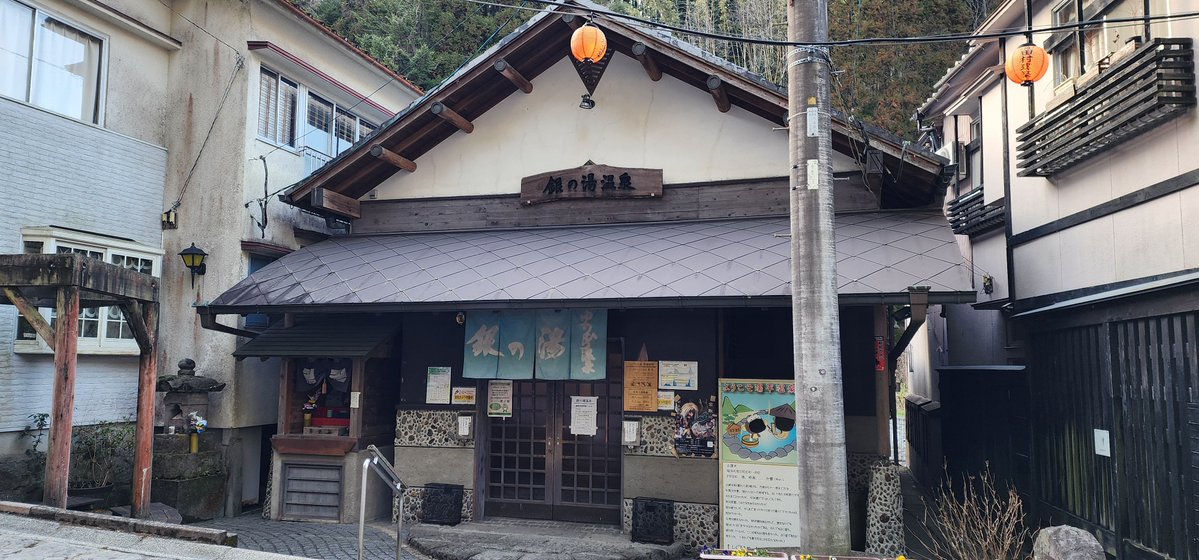 千千古さん tweet media