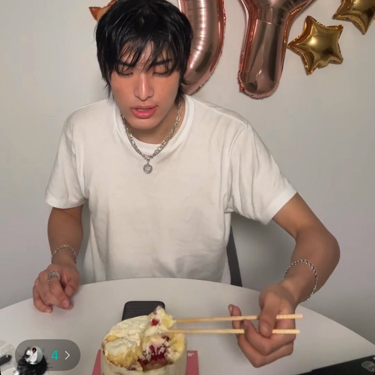 8️⃣ (상태:찬이♡_♡모드) tweet media