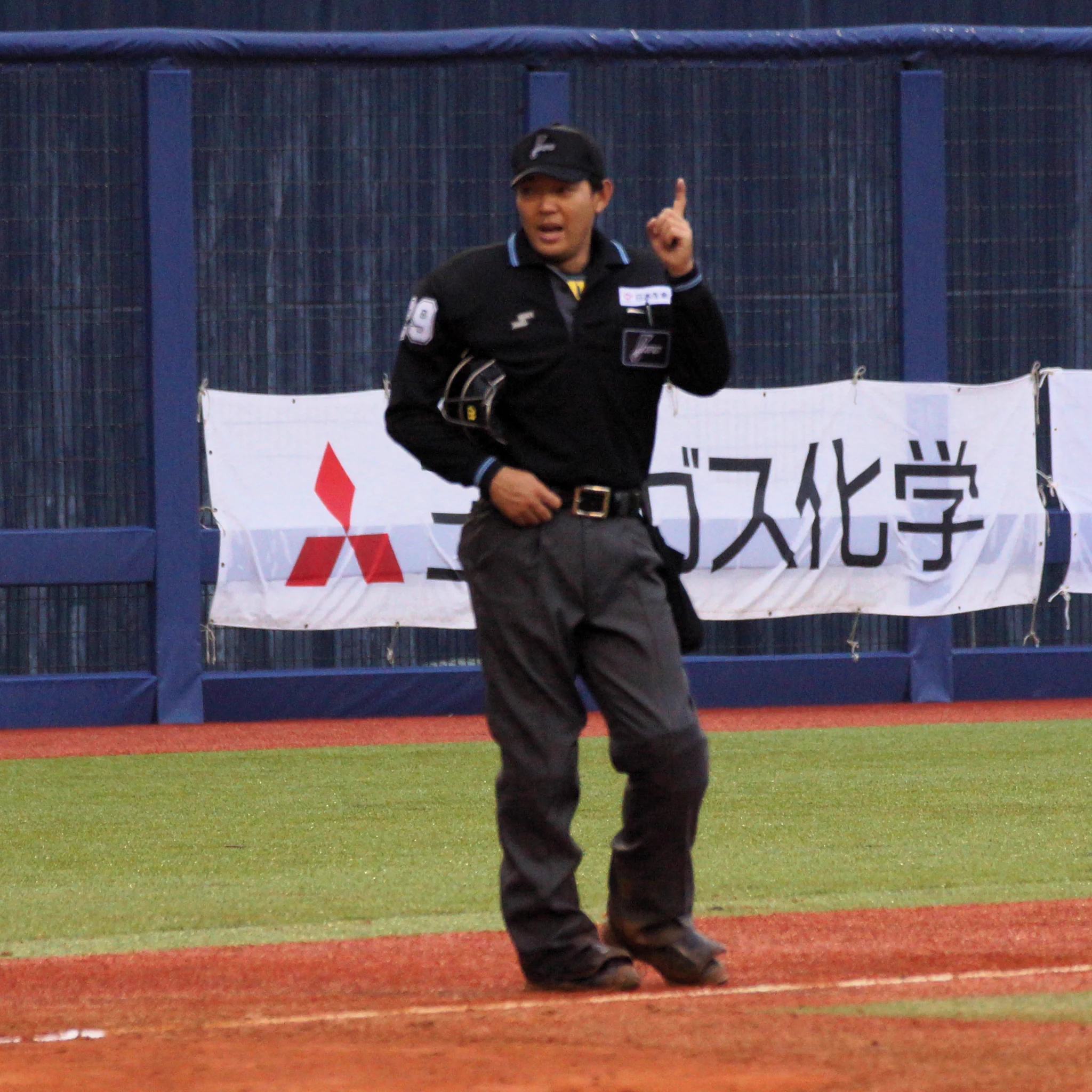 川上球審 その後 大丈夫