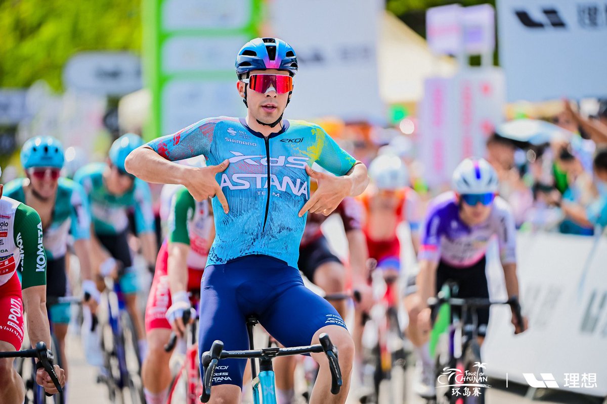 tourofhainan's tweet photo. Happy days for 🇺🇾 Guillermo Thomas Silva 👏

🇨🇳 #TOH2026 https://t.co/FAC7kOggtW
