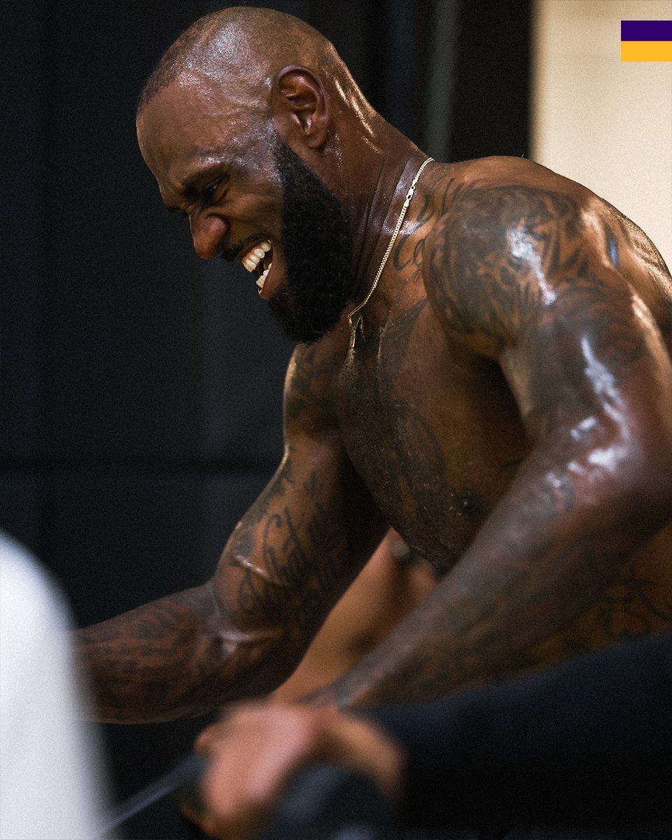 @𝗼𝗻𝗲𝗷𝗼𝗯𝗹𝗲𝘀𝘀𝗯𝗼𝘆 tweet media