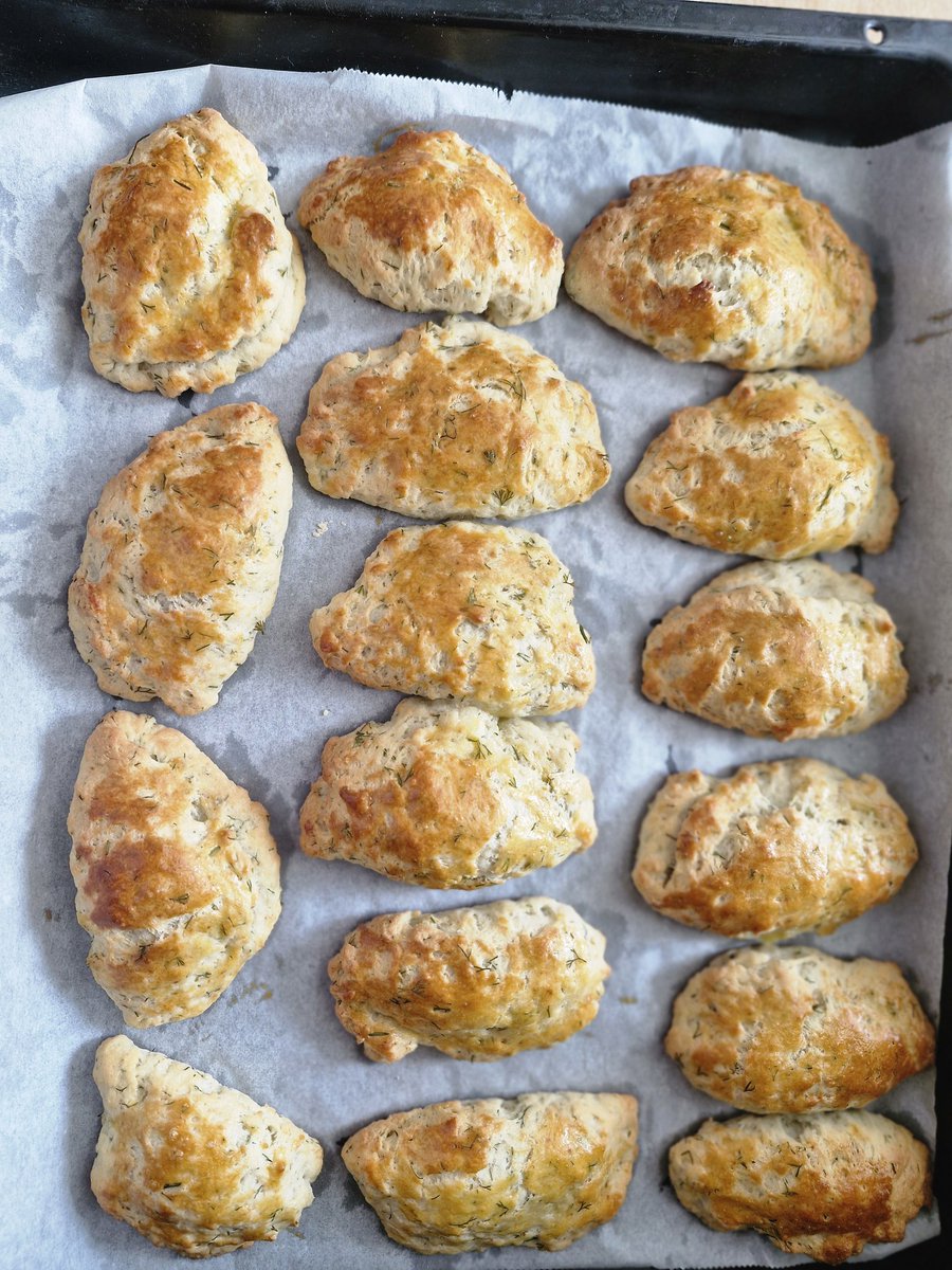 Fatosfatma tweet media