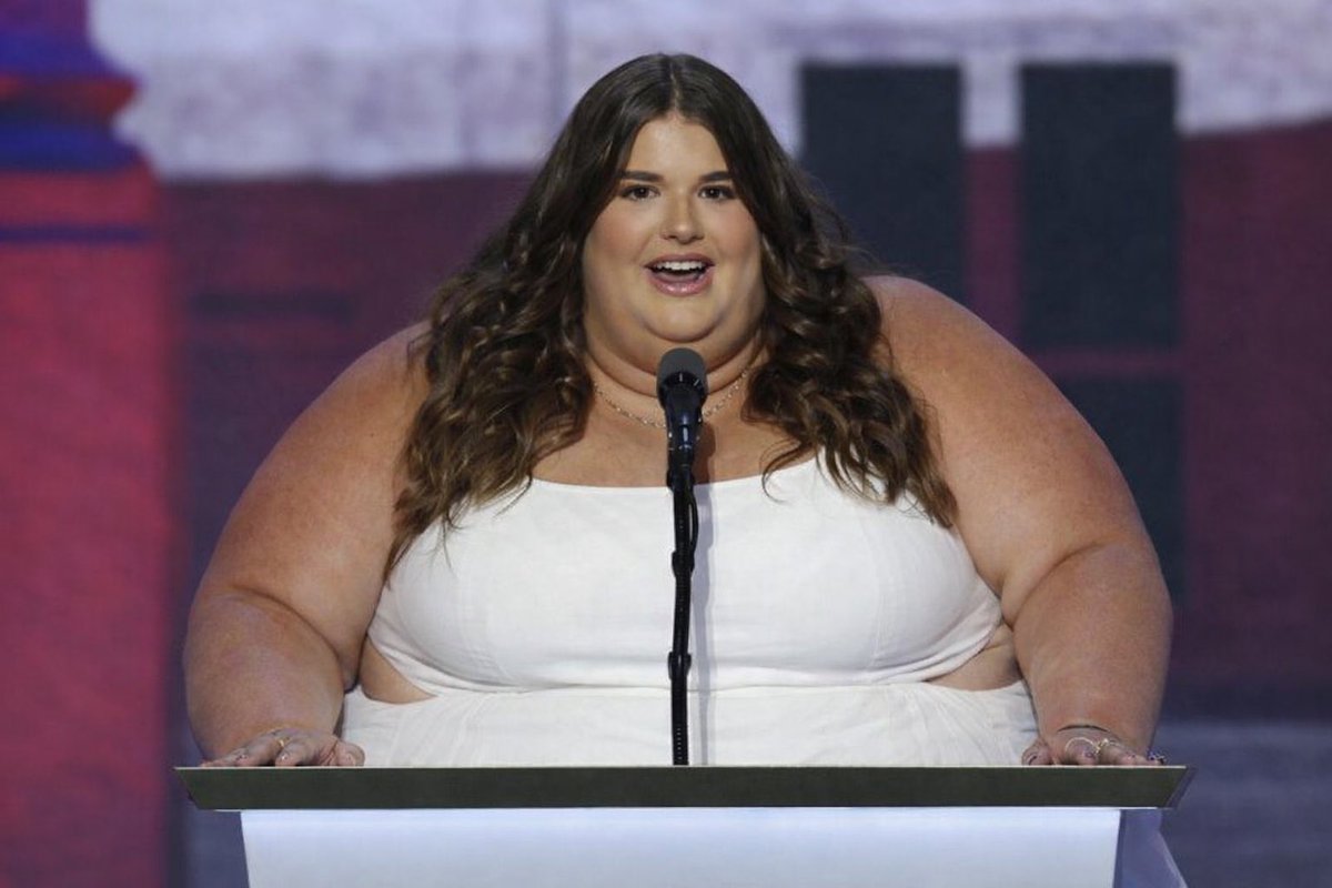 𝐈𝐑𝐋 𝐅𝐚𝐭 𝐆𝐨𝐨𝐧𝐬 😘 DM tweet media