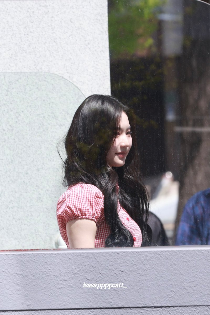 isasapppcatt_poi tweet media