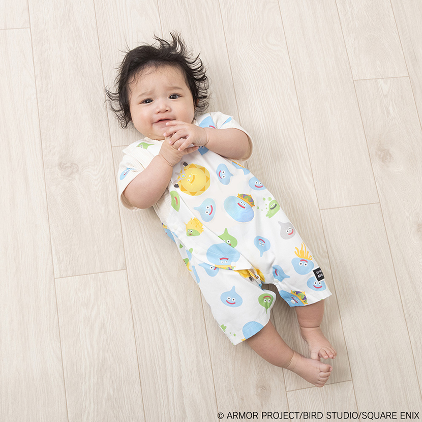 SQEX_eSTORE's tweet image. 「ドラクエベビー＆キッズ」より、サロペット風半袖ロンパースが登場！スライムたちがデザインされたサロペット風デザイン。毎日着せやすい一枚です。「スライムたち」と「スライムぴぴぴ」の2種。#DQ #ドラゴンクエスト
sqex.to/1Hn7w