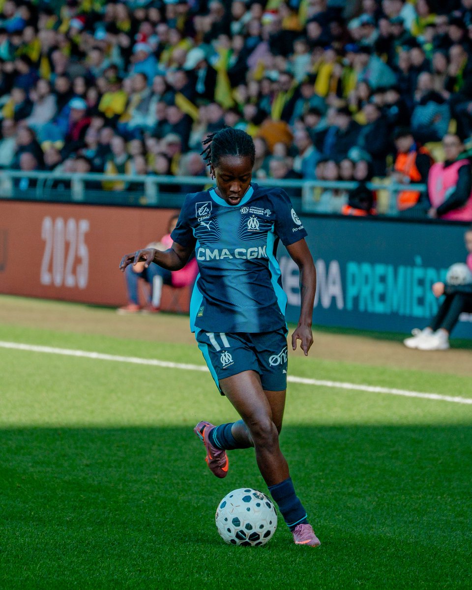 OMfeminines's tweet image. +𝟏 🎂🇯🇲
𝟐𝟒 𝐚𝐧𝐬 aujourd’hui pour notre numéro 11, 𝐡𝐚𝐩𝐩𝐲 𝐛𝐢𝐫𝐭𝐡𝐝𝐚𝐲 𝐉𝐨𝐝𝐲 🥳💙

#Birthday by @Vazivaoff 🎉