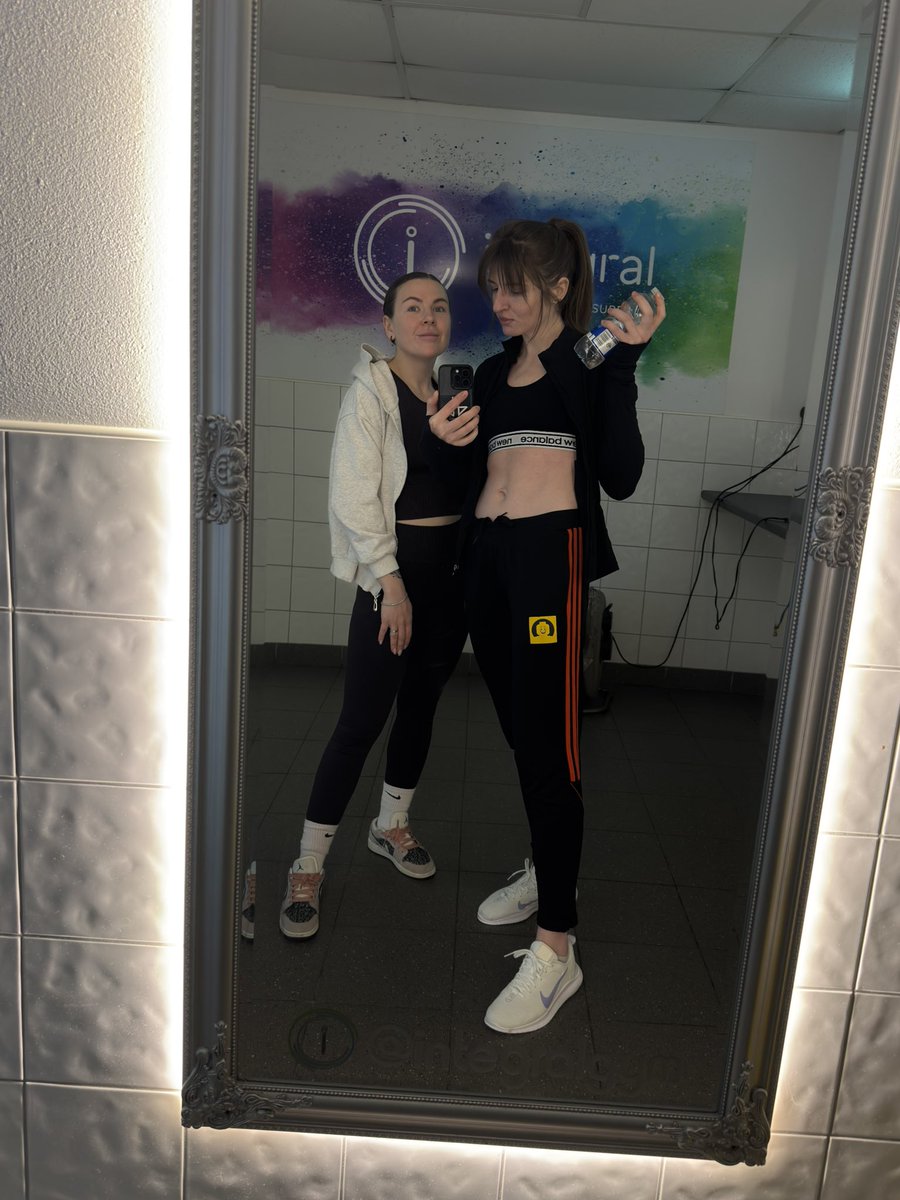 конь качалка и каталка, ржёт tweet media