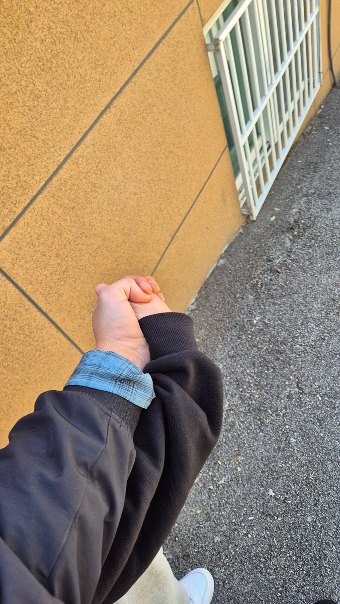 탕후루후루 tweet media