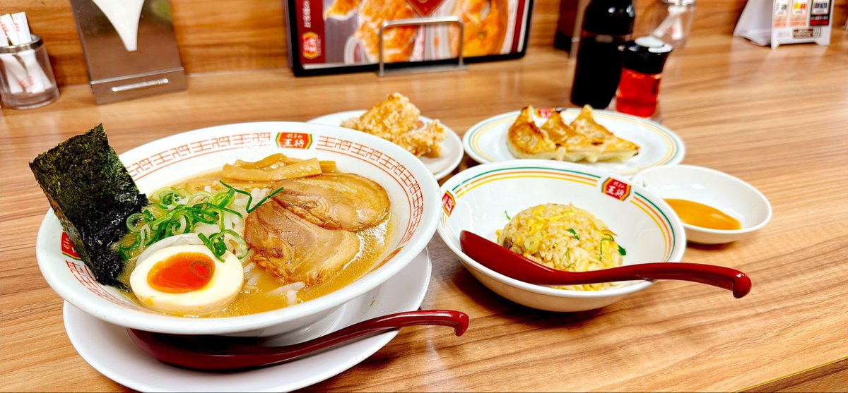 お満月ぺこり🌙 tweet media