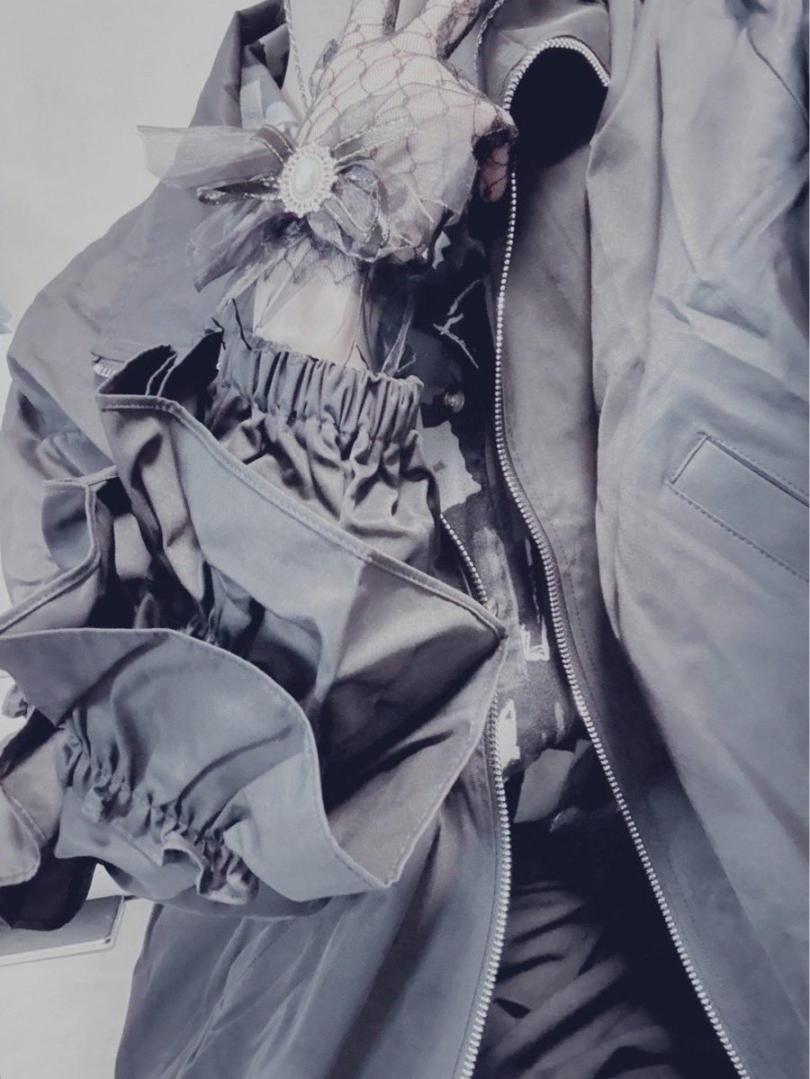 らすと tweet media