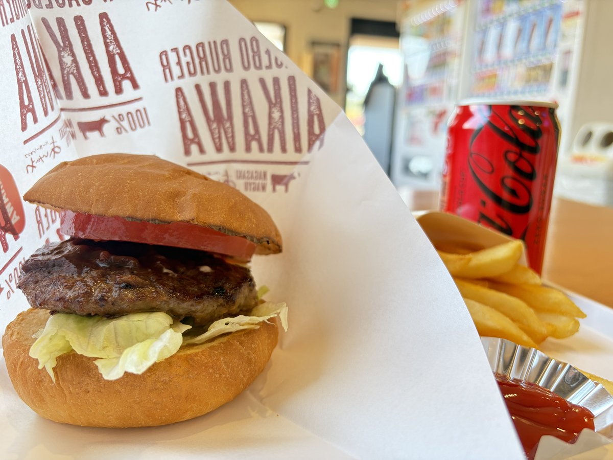 トワタ tweet media