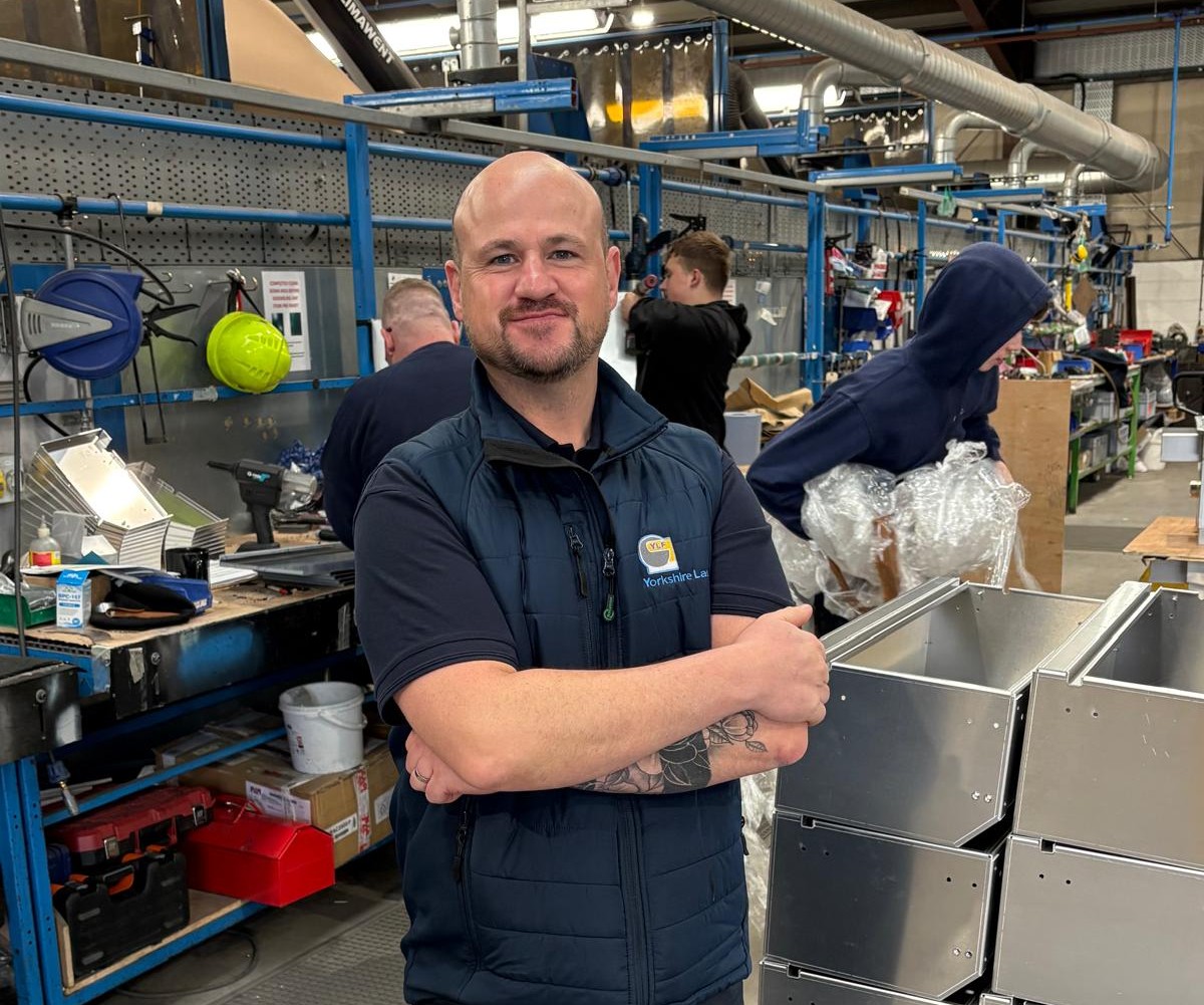 Yorkshire Laser tweet media