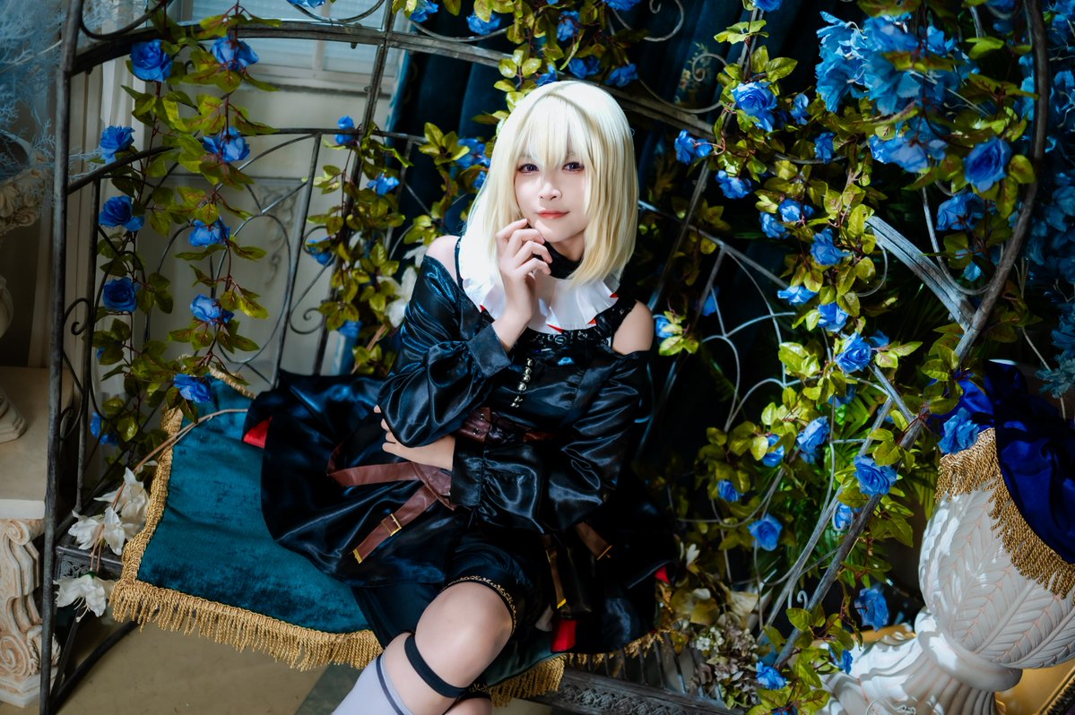 azuki_rad_beans tweet media