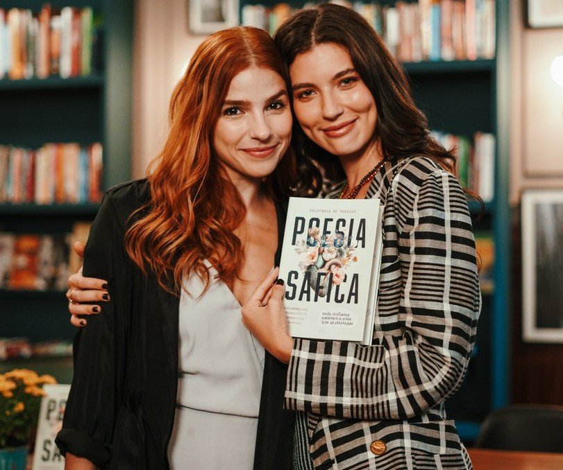 isa | sapatona louca ✂️ tweet media