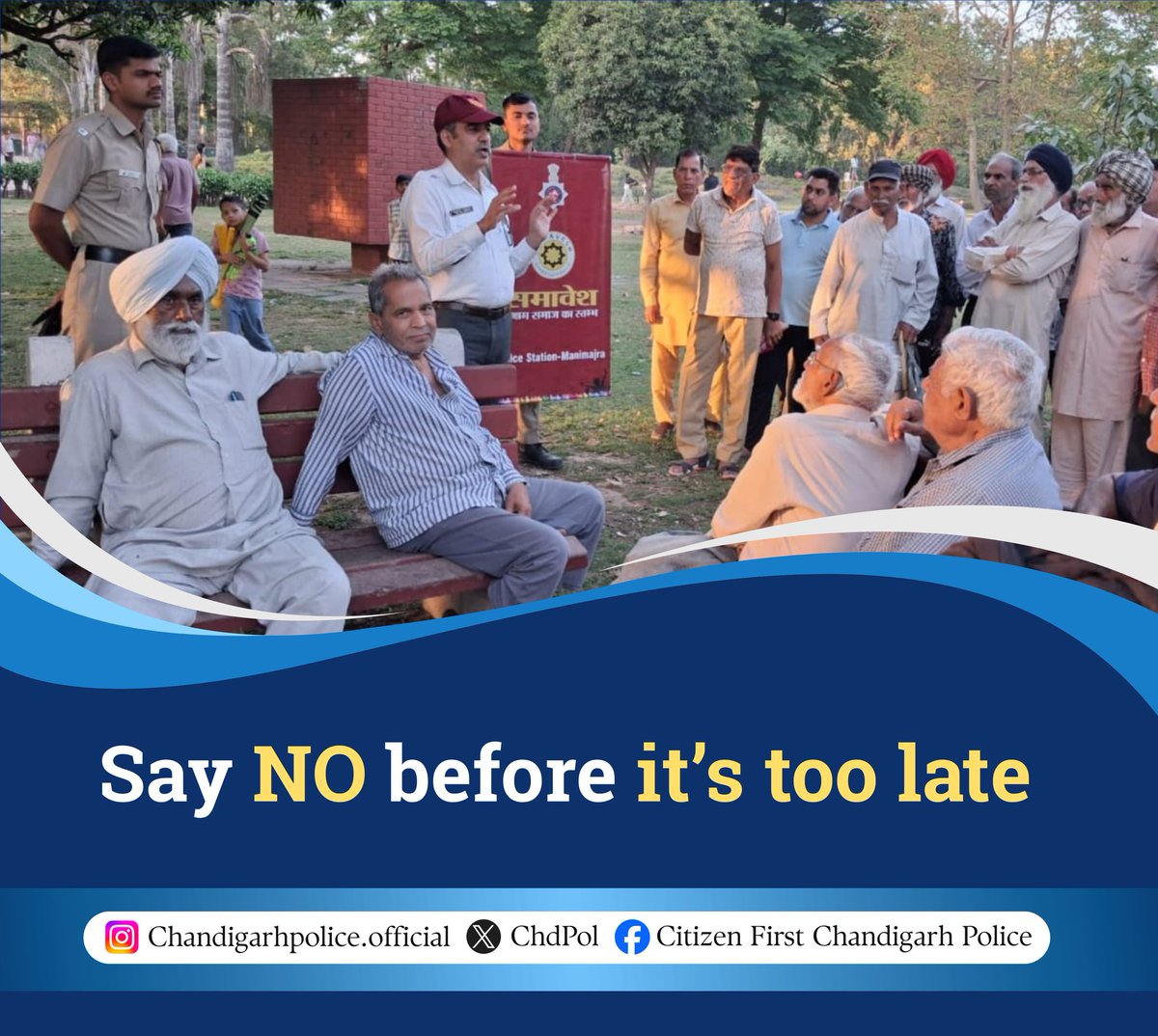 ChdPol's tweet image. Samavesh Team (Police Station -Manimajra) engaged citizens at Shivalik Garden.
Say NO to drugs, YES to life
#ChandigarhPolice #WeCareForYou