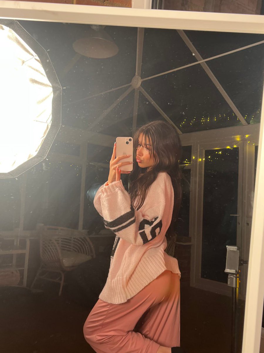 🧸 𝓐𝓭𝓮𝓵𝓪𝓲𝓭𝓮 🧸 tweet media