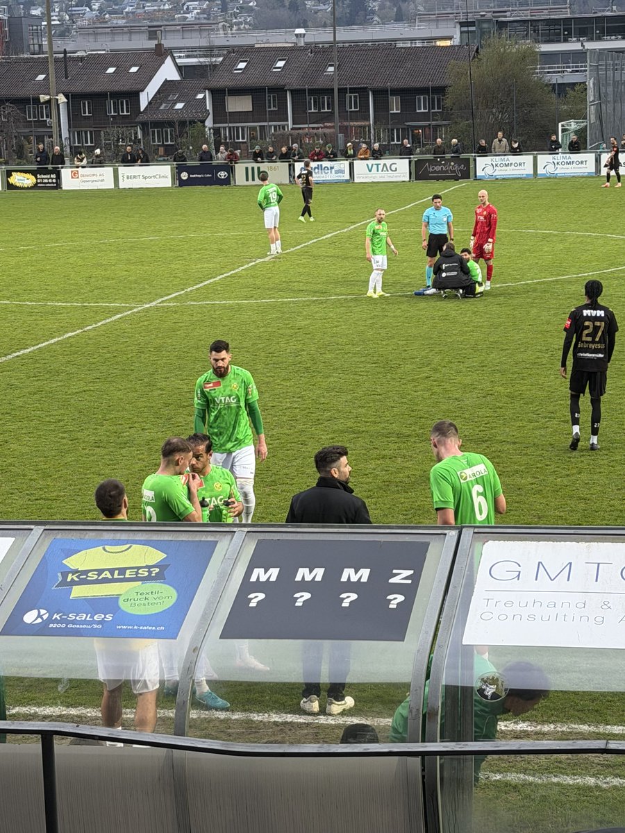 marcusflepp's tweet photo. Wunderbarer Fussballabend beim #SCBrühl https://t.co/cxLnXN3KcV
