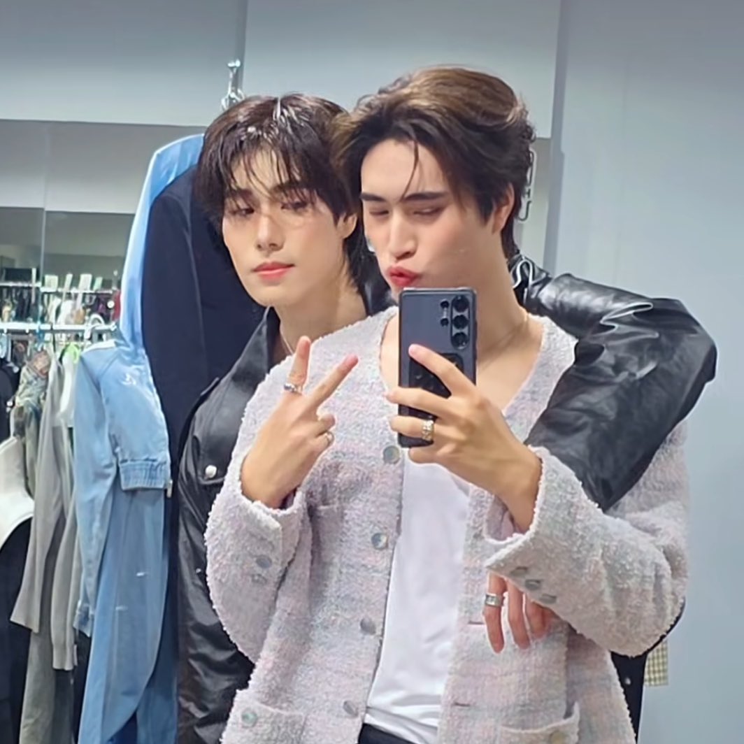 PN HW ●´ε｀● บาร์ธsad boy tweet media