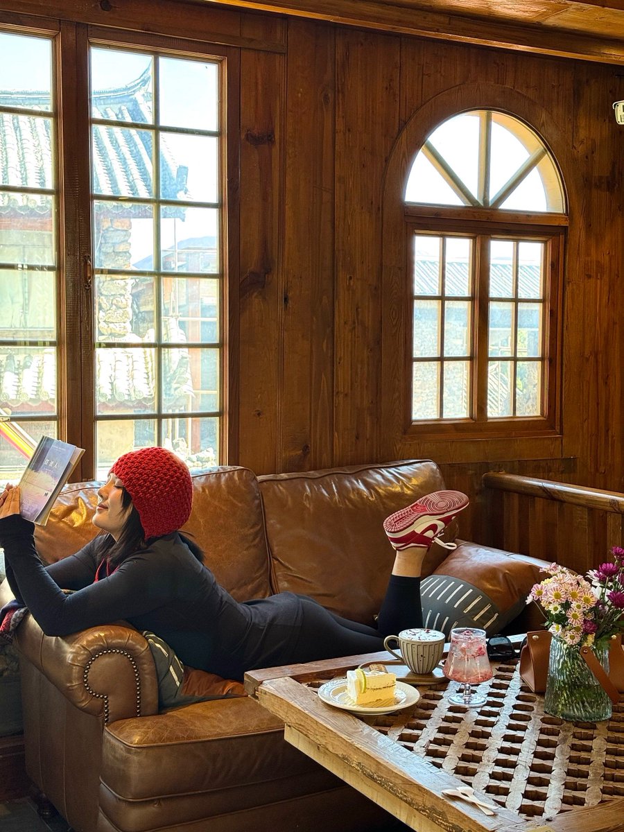 David tweet media