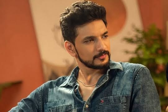 iammoviebuff007's tweet photo. #GauthamRamKarthik in a Recent Interview:

• Muthuramalingam is a story that I genuinely regret… it was a huge mistake on my part. It came from a lack of knowledge and understanding. That project remains one of the biggest failures of my life and career..

• After that, I avoided that genre completely. At one point, I decided to attempt it once more, but in more capable hands… so I did Devarattam with Muthaiyah sir. He managed to create some impact in B and C centres. But even now, I still carry the fear of doing mass films..