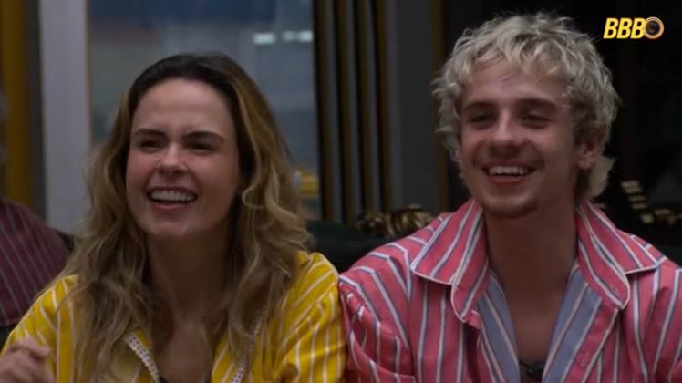 maria.★ tweet media