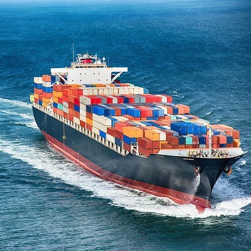 Indianinfoguide's tweet photo. 🚨India achieved a record-high $860 billion in total exports (merchandise and services) for FY 2025-26.

But also our overall trade deficit for FY26 reached $119.30 billion.

🔸Imports: $979.4 billion
🔸Exports: $860 billion https://t.co/rdSC5NWGLT