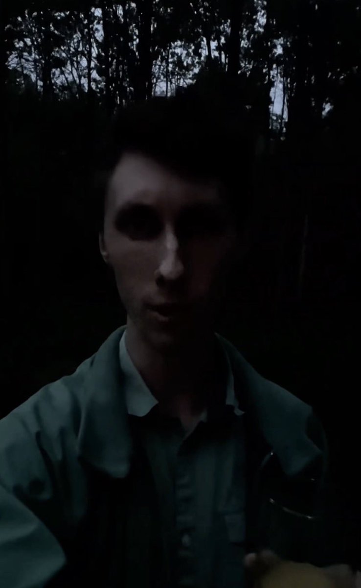 XxKillerMothRealxX tweet media