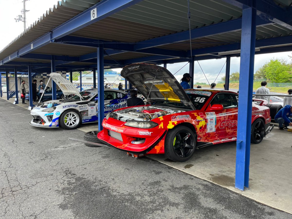 (7/n)今年もやります‼新歓フェスタ✨
参加料入場料無料‼送迎あり‼本物のドリ車やジムカニアンの助手席に乗って究極の運転を間近で体験できちゃいます🔥関西の自動車部大集合、企業様のアツい話も聞けて最高のサーキットdayを過ごしてみませんか？参加希望者はDMまで✉️お待ちしております😎