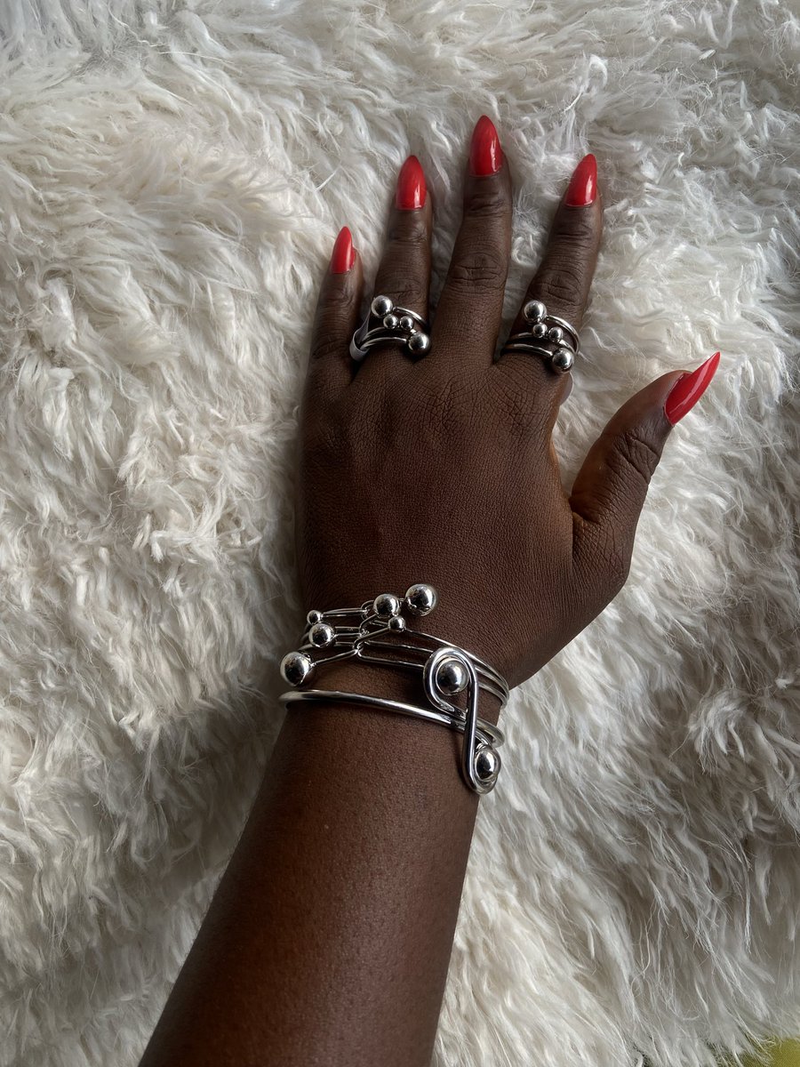 Dabigaille's tweet photo. Putting these out into the wild 
in search of my people, 
the ones who love unique pieces as much as I do.
My tribe will find me.🥰🥰 https://t.co/oWpX5wiz2c