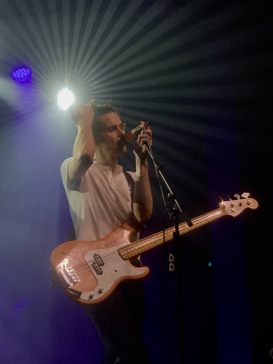 dallon weekes thinker 💭 tweet media