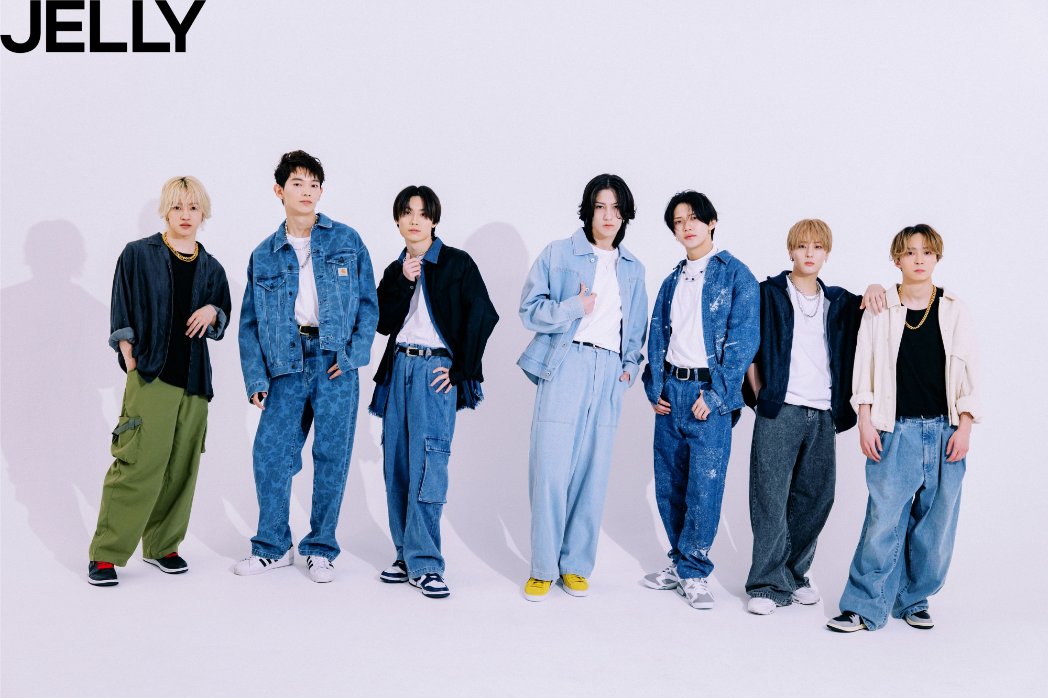 oricon's tweet photo. 「令和ギャルのNEW IDOL」KEY TO LIT、
『JELLY』表紙＆12ページ特集✨️

次世代ジュニア7人も登場‼️
https://t.co/1SiWSjsW97 https://t.co/ADUjow9nyi