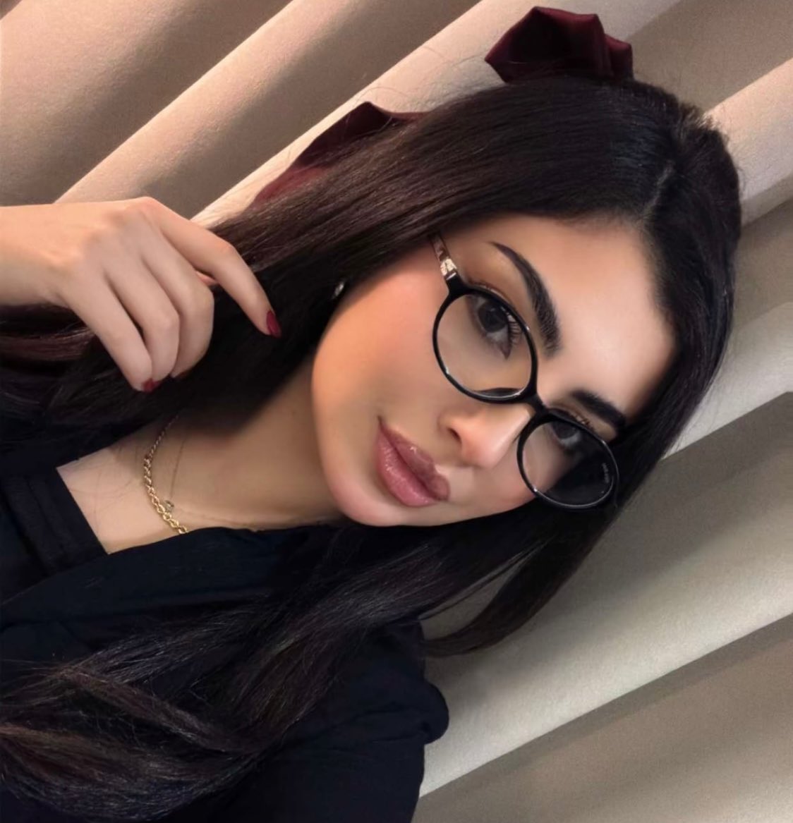 She is soooo pretty  🫶🏻🤍🎀