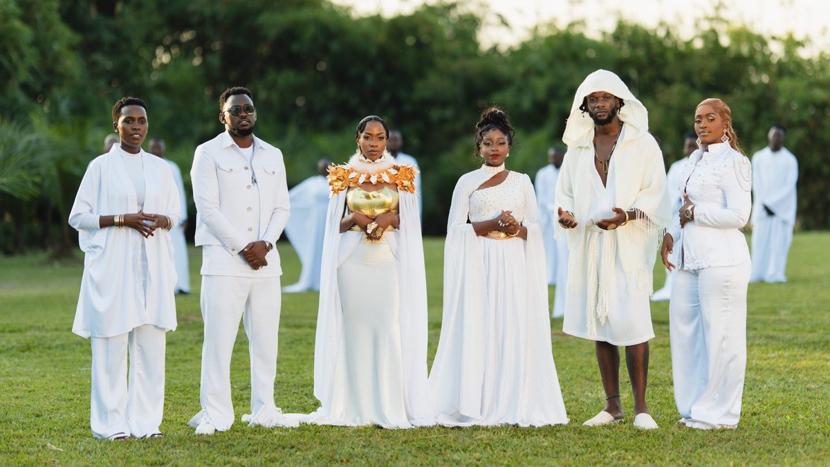 91.2 Crooze FM tweet media