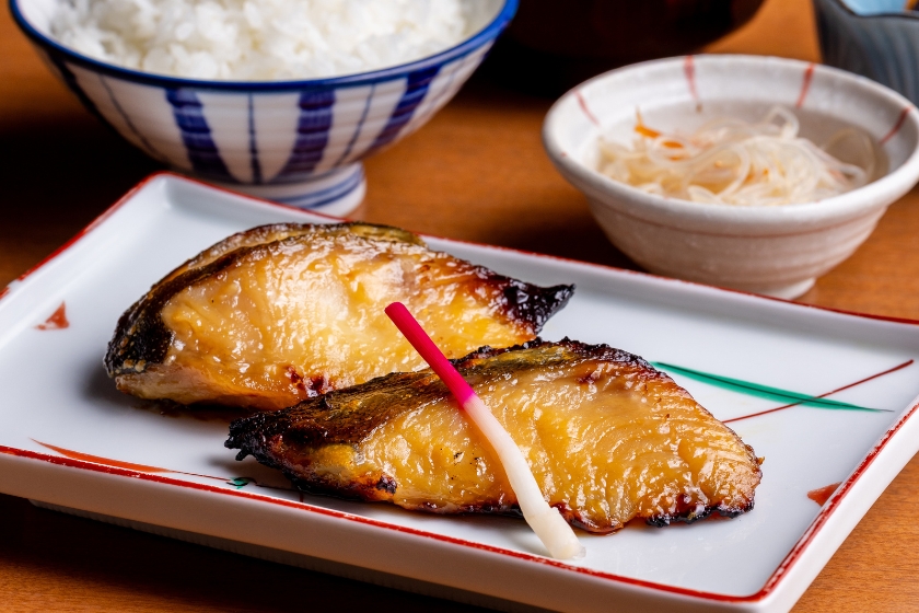 東京駅 グランスタ tweet media