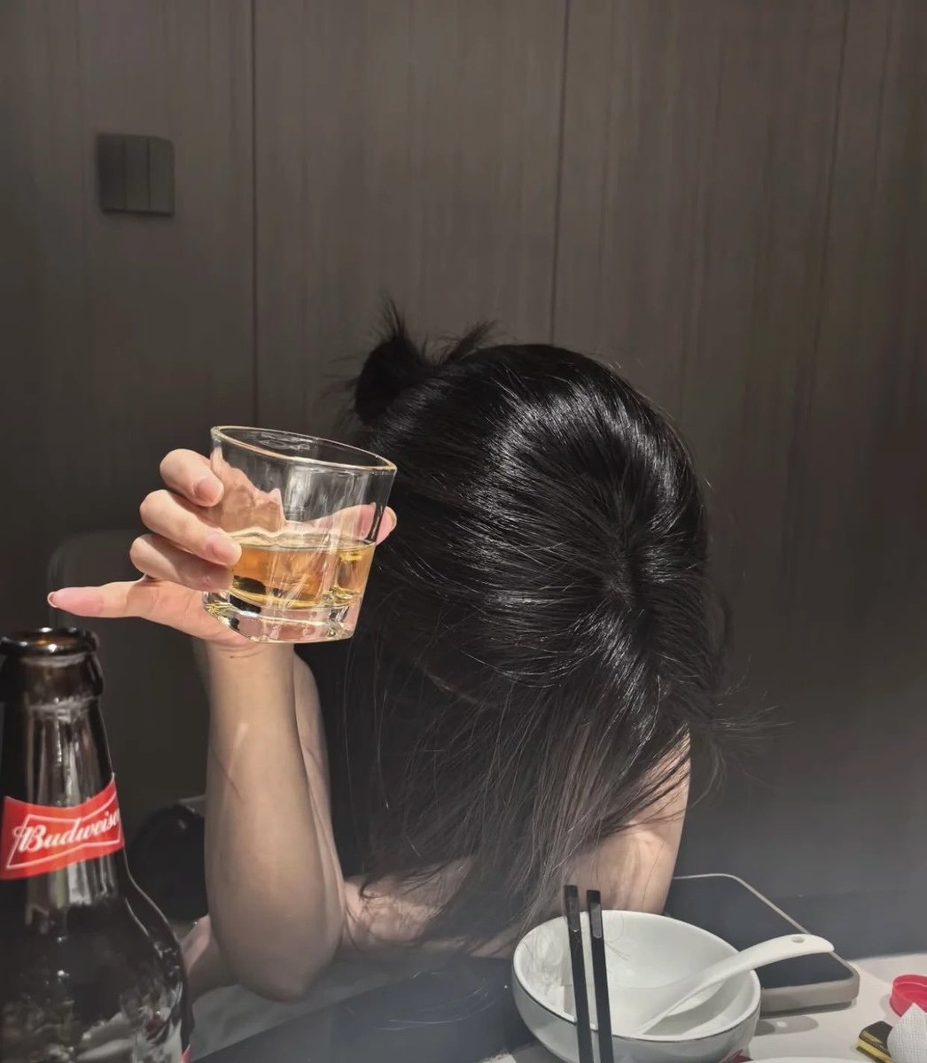 연서 tweet media