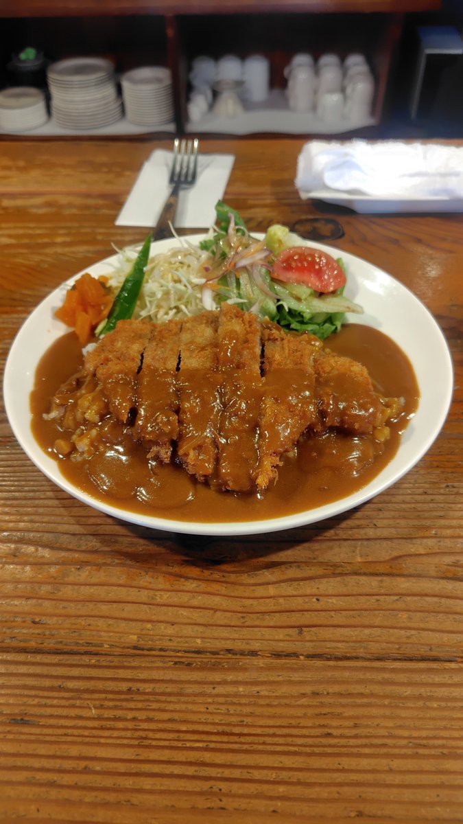 ガッチャン tweet media